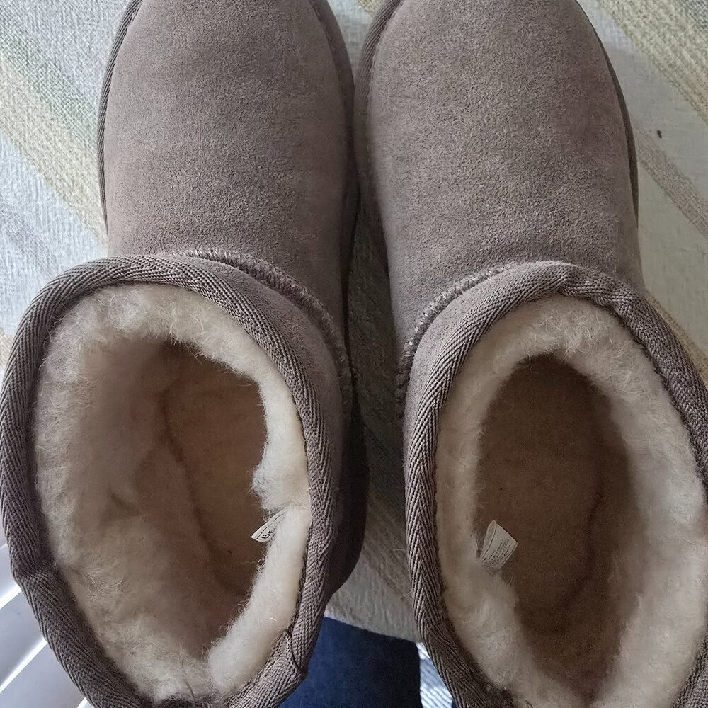 Bearpaw shorty retro platform shearling boots - 7